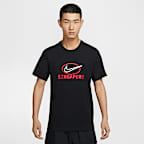 Nike tech city soccer T-shirt シティ 海外コーデ Nike Sportswear Club T-Shirt In Black/ White - FREE